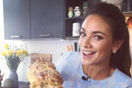 Hoffentlich schmeckt er so gut, wie er aussieht: Janina Uhses erster Osterzopf Hoffentlich schmeckt er so gut, wie er aussieht: Janina Uhses erster Osterzopf
