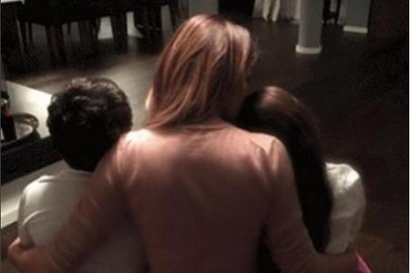 Sabia Boulahrouz zwischen ihren beiden Kindern Sabia Boulahrouz zwischen ihren beiden Kindern
