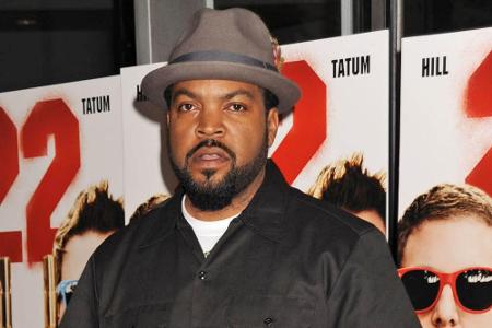 Rapper und Schauspieler Ice Cube findet die Diskussion um die diesjährige Oscar-Verleihung lächerlich Rapper und Schauspieler Ice Cube findet die Diskussion um die diesjährige Oscar-Verleihung lächerlich