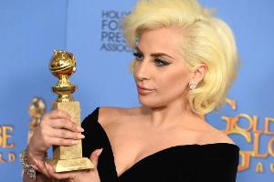 Lady Gaga: Mit schwierigen Themen zurück nach oben?