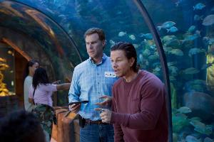 Selbst beim Besuch im Aquarium buhlen Brad (Will Ferrell) und Dusty (Mark Wahlberg) um die Gunst der Kinder