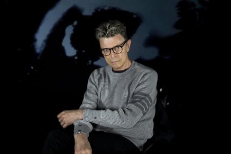 David Bowie erobert mit seinem letzten Album posthum die Charts David Bowie erobert mit seinem letzten Album posthum die Charts