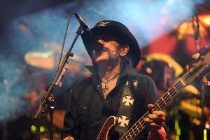 Lemmy Kilmisters Lieblingsbar zollt ihm einen letzten Tribut