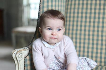 Prinzessin Charlotte ist in ihren jungen Jahren bereits eine echte Mode-Inspiration Prinzessin Charlotte ist in ihren jungen Jahren bereits eine echte Mode-Inspiration