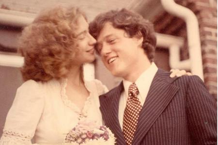 Hillary und Bill Clinton sind seit 1975 verheiratet Hillary und Bill Clinton sind seit 1975 verheiratet