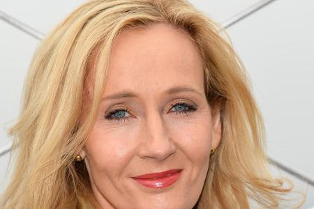 Der dritte Teil der Cormoran-Strike-Reihe, den Joanne K. Rowling unter dem Pseudonym Robert Galbraith geschrieben hat, ersch... Der dritte Teil der Cormoran-Strike-Reihe, den Joanne K. Rowling unter dem Pseudonym Robert Galbraith geschrieben hat, ersch...