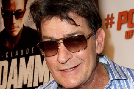 Charlie Sheen ist kein durchschnittlicher Familienvater Charlie Sheen ist kein durchschnittlicher Familienvater