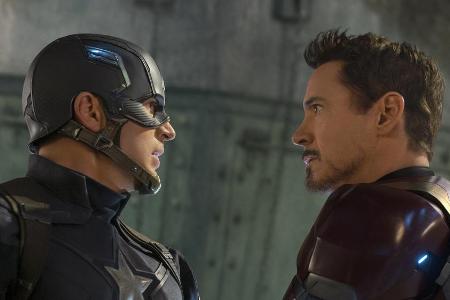 Captain America (Chris Evans, l.) ist auf Kriegsfuß mit Iron Man (Robert Downey Jr.) Captain America (Chris Evans, l.) ist auf Kriegsfuß mit Iron Man (Robert Downey Jr.)