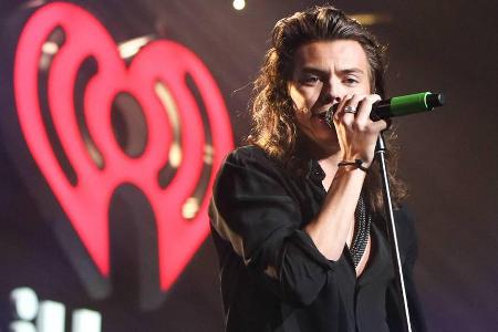 Sänger Harry Styles macht die Fans nicht nur auf seinen Konzerten glücklich Sänger Harry Styles macht die Fans nicht nur auf seinen Konzerten glücklich