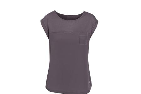 Das T-Shirt in schlichtem Dunkelgrau lässt sich wunderbar mit den anderen Stücken aus der Kollektion kombinieren.