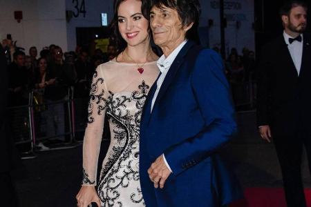 Ron Wood wird ebenfalls noch einmal Vater - und das mit 68 Jahren. Die Ehefrau des Rolling-Stones-Mitglieds, Sally (37), erw...