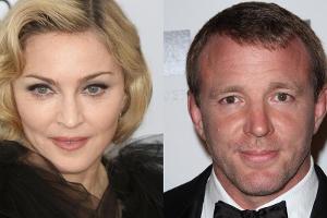 Madonna: Guy Ritchie kommt mit einer Flasche Wein vorbei