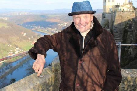 Seine Genesung geht langsamer vonstatten als Karel Gott es sich wünschen würde Seine Genesung geht langsamer vonstatten als Karel Gott es sich wünschen würde