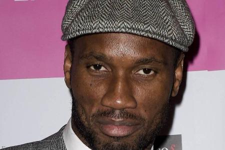 Dider Drogba veranstaltete Galas zu wohltätigen Zwecken Dider Drogba veranstaltete Galas zu wohltätigen Zwecken
