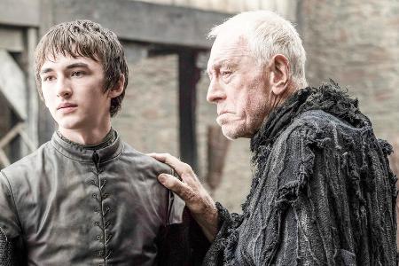 Bran Stark (Isaac Hempstead-Wright, li.) kehrt in der neuen Staffel zurück