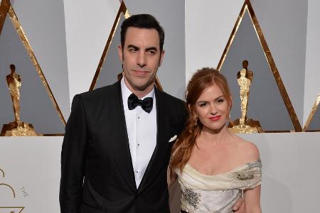 Sacha Baron Cohen und Ehefrau Isla Fisher bei der Oscar-Verleihung 2016 Sacha Baron Cohen und Ehefrau Isla Fisher bei der Oscar-Verleihung 2016