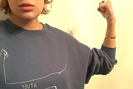 Stolz präsentierte auch Demi Moore eines von Tallulahs Designs auf ihrem Twitter-Account