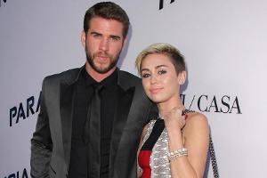 Liam Hemsworth stellt klar: "Ich bin nicht verlobt"
