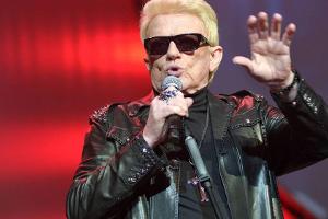 Heino meldet sich mit "Arschkarte" zurück