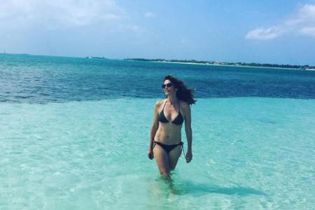Beneidenswert: Model Cindy Crawford genießt das türkisblaue Wasser Beneidenswert: Model Cindy Crawford genießt das türkisblaue Wasser