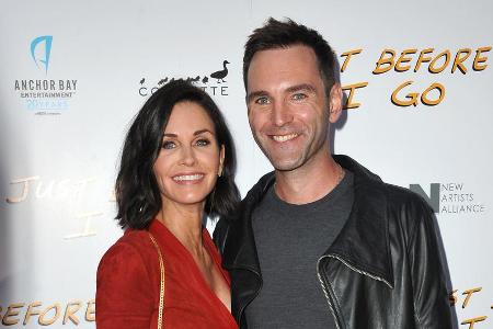 Elf Jahre Altersunterschied trennen Courteney Cox und Johnny McDaid Elf Jahre Altersunterschied trennen Courteney Cox und Johnny McDaid