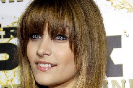 Paris Jackson kämpft nach eigenen Worten gegen eine Alkoholsucht an Paris Jackson kämpft nach eigenen Worten gegen eine Alkoholsucht an