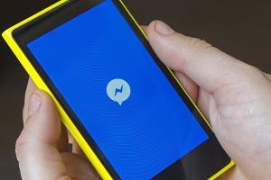 Facebook: Bald Werbung über die Messenger-App?