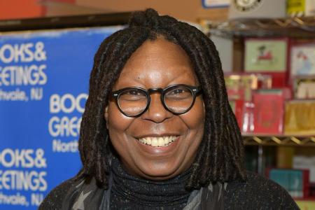 Whoopi Goldberg ist die Hauptmoderatorin der US-amerikanischen Talkshow Whoopi Goldberg ist die Hauptmoderatorin der US-amerikanischen Talkshow