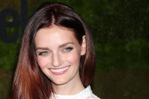 Lydia Hearst macht auf den roten Teppich dieser Welt eine hervorragende Figur