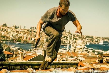 Nick Tschiller (Til Schweiger) macht in Istanbul Jagd auf die Entführer seiner Tochter Nick Tschiller (Til Schweiger) macht in Istanbul Jagd auf die Entführer seiner Tochter
