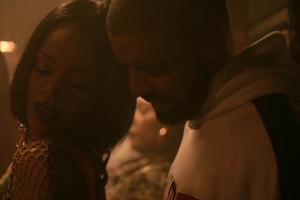 In zwei Videos: Rihanna geht auf Tuchfühlung mit Drake