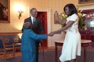 Barack Obama tanzt mit 106-Jähriger