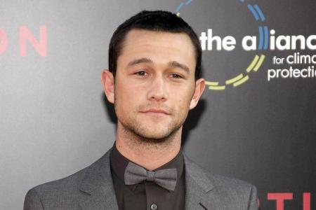 Joseph Gordon-Levitt spielt Edward Snowden Joseph Gordon-Levitt spielt Edward Snowden