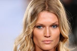 Supermodel Toni Garrn ist bereits in Folge zwei von "Germany's next Topmodel" als Gastjurorin dabei