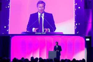Best Brands 2016: Christian Wulff, heiße Flitzer und sexy Ladys