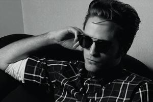 Karl Lagerfeld fotografiert Robert Pattinson für Dior