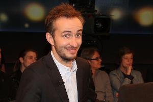 Jan Böhmermann lästert wieder über Helene Fischer