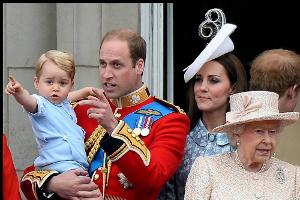 "Trooping the Colour": Großes Finale mit klein George!