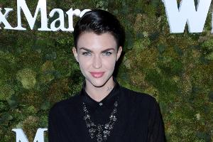 Haut wie Serien-Star Ruby Rose: So gehts!