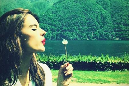 Alessandra Ambrosio: Das Model ist immer top gestylt, auch im Sommer Alessandra Ambrosio: Das Model ist immer top gestylt, auch im Sommer