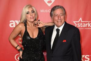 Lady Gaga: Ein Ständchen für Hillary Clinton
