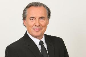 Sommer-"Dschungelcamp": Auch Peter Bond mischt mit