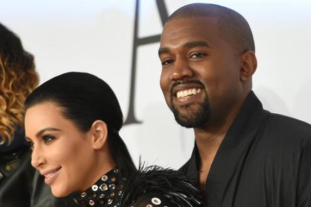 Kim Kardashian und Kanye West haben gut lachen: Sie bekommen einen Sohn Kim Kardashian und Kanye West haben gut lachen: Sie bekommen einen Sohn