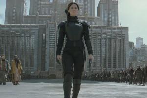 Ihr letzter Kampf: Katniss Aberdeen (Jennifer Lawrence) auf dem Weg zu ihrem Schicksal
