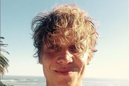 Matthias Schweighöfer zeigt sich auf Instagram am Strand von Südafrika Matthias Schweighöfer zeigt sich auf Instagram am Strand von Südafrika