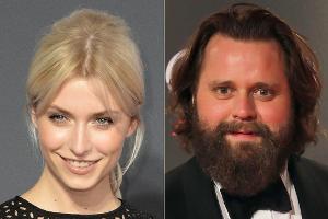 Lena Gercke spielt Streiche mit Antoine Monot Jr.