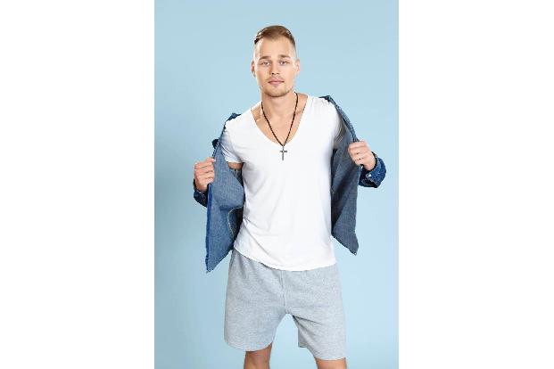 0010 maxsize 996 sixx Stefan Menne.jpg