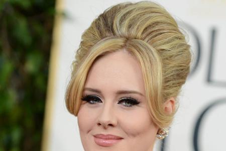 Was steckt hinter diesem Blick? Von der britischen Sängerin Adele ist nur wenig bekannt Was steckt hinter diesem Blick? Von der britischen Sängerin Adele ist nur wenig bekannt