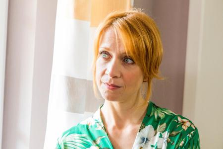 Annika Ernst als Gemeindesekretärin Katharina Marquardt in der ZDF-Familienserie Annika Ernst als Gemeindesekretärin Katharina Marquardt in der ZDF-Familienserie