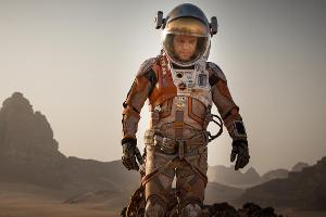 Mark Watney bleibt in der "Marsianer" in naher Zunkunft allein auf dem Mars zurück.